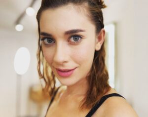 Ollyhibs Cam Vid Bio, Age, Height, Relationship & Net Worth