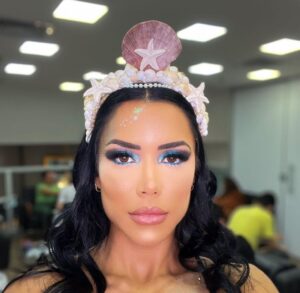 Indianara Jung: The Brazilian Beauty with a Global Vision 🌺🇧🇷 - Pachn